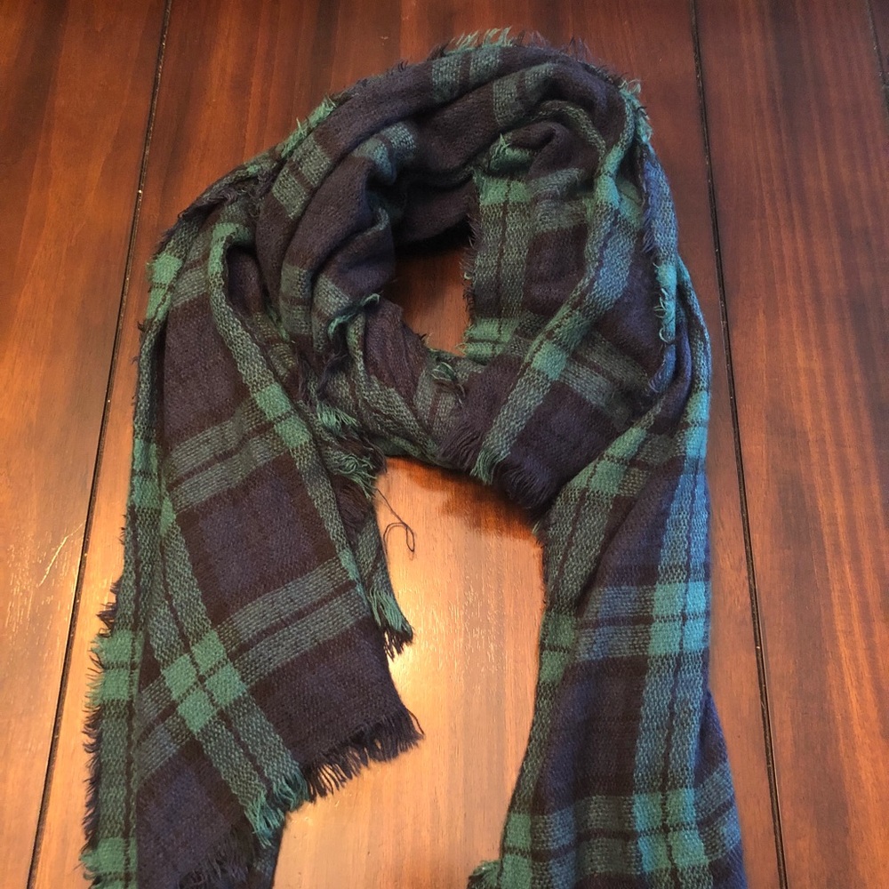 Old Navy Scarf